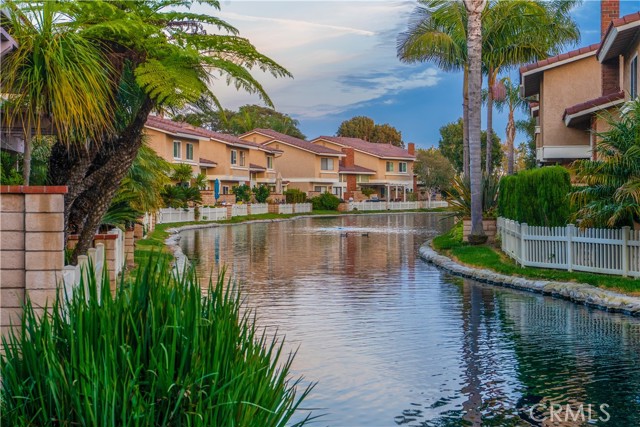 Detail Gallery Image 31 of 31 For 21066 Poolside, Huntington Beach,  CA 92648 - 2 Beds | 2/1 Baths