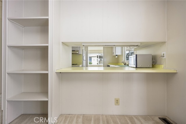 14851 Jeffrey, Irvine CA: https://media.crmls.org/medias/758b6414-6870-413d-9280-b6bbfe1c514d.jpg