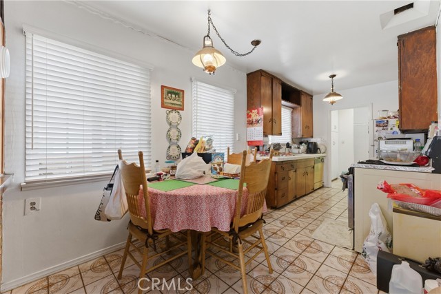 Detail Gallery Image 15 of 46 For 10456 Mapledale, Bellflower,  CA 90706 - 3 Beds | 2 Baths