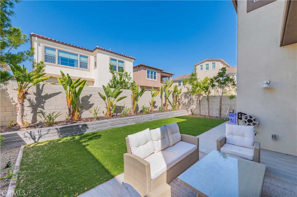 MLS #OC25248136 image #19