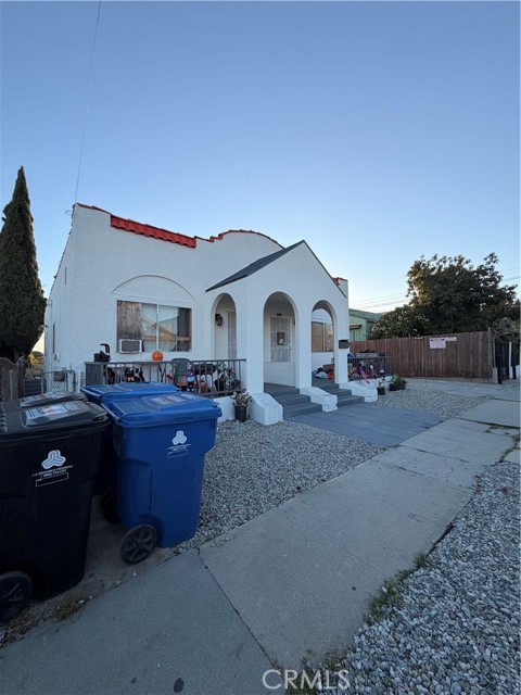 Detail Gallery Image 2 of 7 For 2718 Malabar St a,  Los Angeles,  CA 90033 - 1 Beds | 1 Baths