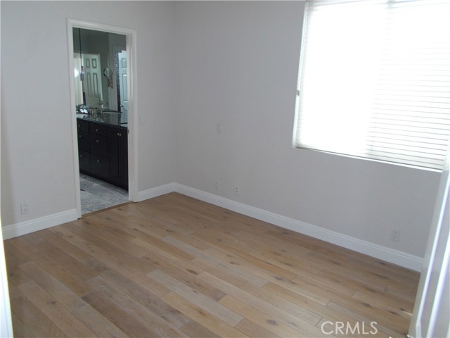 Detail Gallery Image 11 of 13 For 210 13th St, Huntington Beach,  CA 92648 - 3 Beds | 2/1 Baths