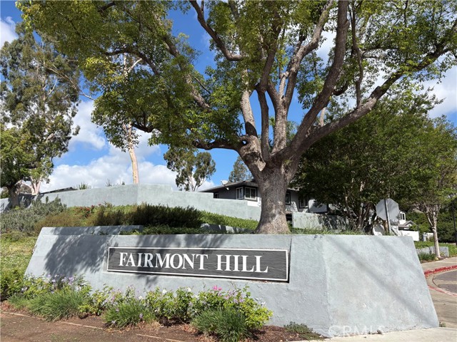 Front Image Thumbnail for CROC26080412