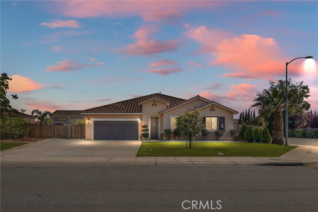 Detail Gallery Image 2 of 47 For 15529 Marcella Ct, Bakersfield,  CA 93314 - 4 Beds | 2/1 Baths