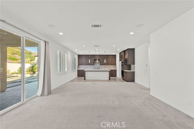 Detail Gallery Image 18 of 56 For 28600 Foothill Way, Saugus,  CA 91350 - 4 Beds | 3 Baths