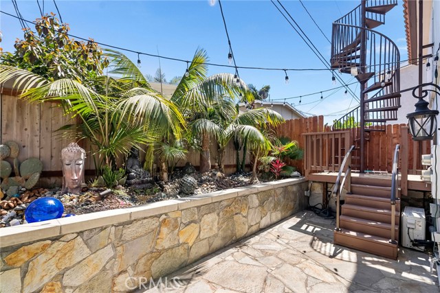 Detail Gallery Image 18 of 22 For 225 Avenida De La Grulla a,  San Clemente,  CA 92672 - 4 Beds | 3/1 Baths