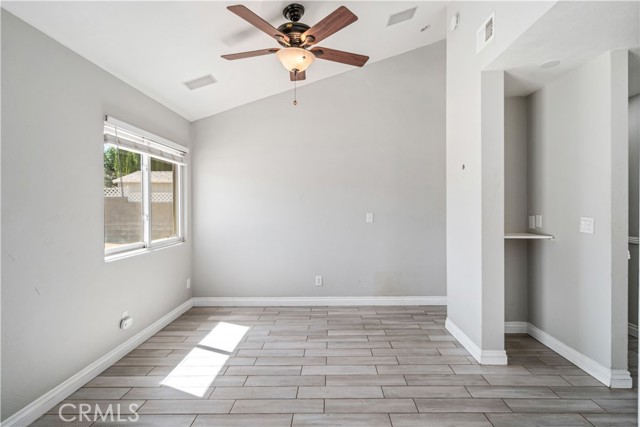 44220 Fig Avenue, Lancaster CA: https://media.crmls.org/medias/7591b7d4-58dc-4709-a74a-b5e722cb71c3.jpg