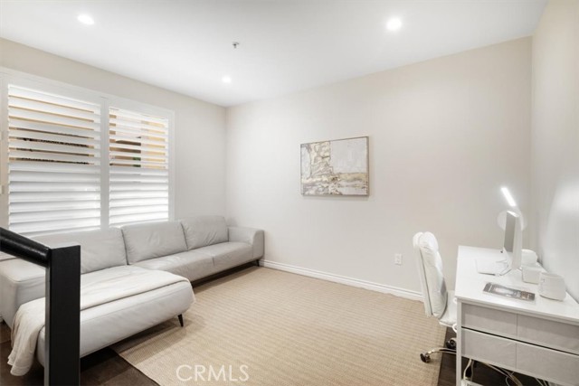 89 E Commonwealth Avenue, Alhambra CA: https://media.crmls.org/medias/75926f2b-8bed-4665-8f2f-8db0dfe9499a.jpg