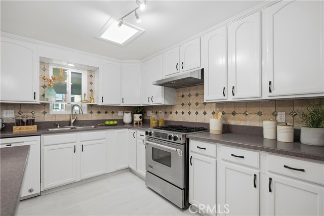 Detail Gallery Image 10 of 34 For 329 Orange St, San Gabriel,  CA 91776 - 3 Beds | 2 Baths