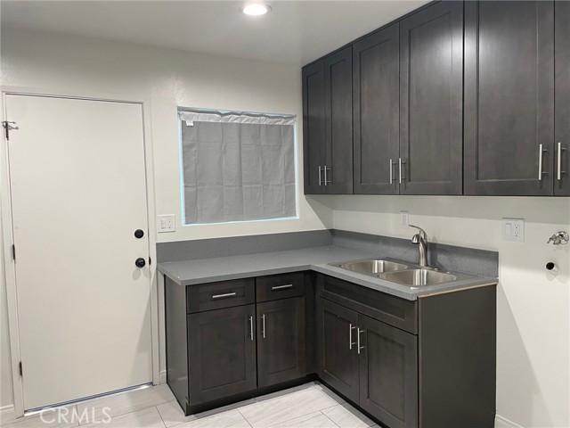 Detail Gallery Image 7 of 7 For 1247 W 163rd a,  Gardena,  CA 90247 - 2 Beds | 1 Baths