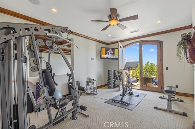25769 Oak Leaf Court, Valencia CA: https://media.crmls.org/medias/7593f311-05ef-4983-80d7-7da7b75bf28d.jpg