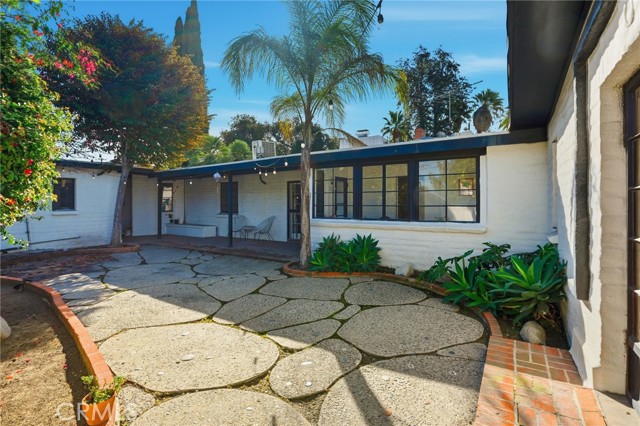 Detail Gallery Image 26 of 43 For 808 E Grand Blvd, Corona,  CA 92879 - 3 Beds | 2 Baths