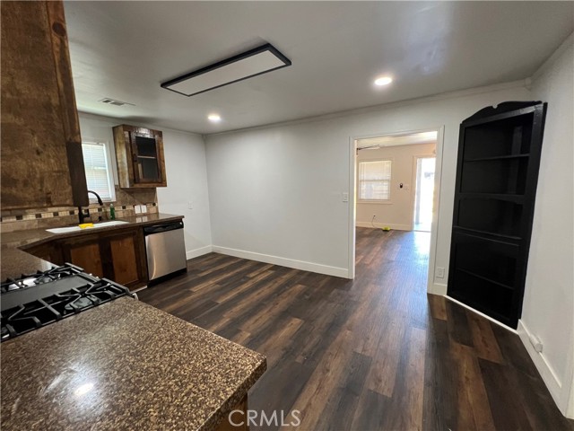 Detail Gallery Image 27 of 36 For 225 Belle Ave, Bakersfield,  CA 93308 - 2 Beds | 1 Baths