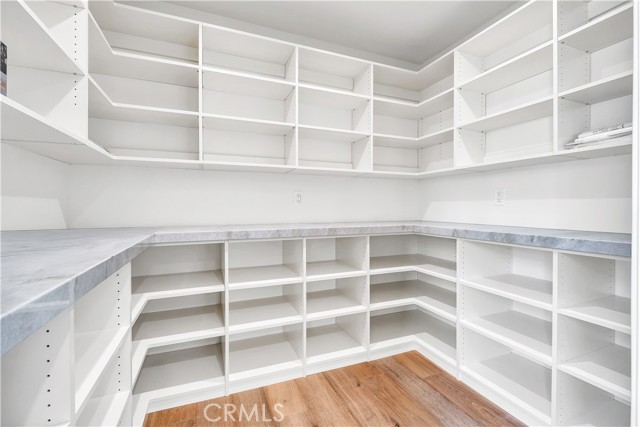 Detail Gallery Image 21 of 66 For 4001 4001 Pine, Long Beach,  CA 90807 - 5 Beds | 5 Baths