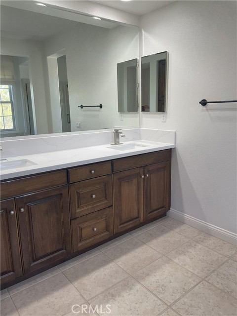 Detail Gallery Image 47 of 55 For 26958 Timberline Ter, Valencia,  CA 91381 - 5 Beds | 4/1 Baths