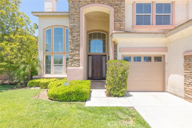 Detail Gallery Image 9 of 75 For 1707 Flag Pin Dr, Corona,  CA 92883 - 6 Beds | 4/1 Baths