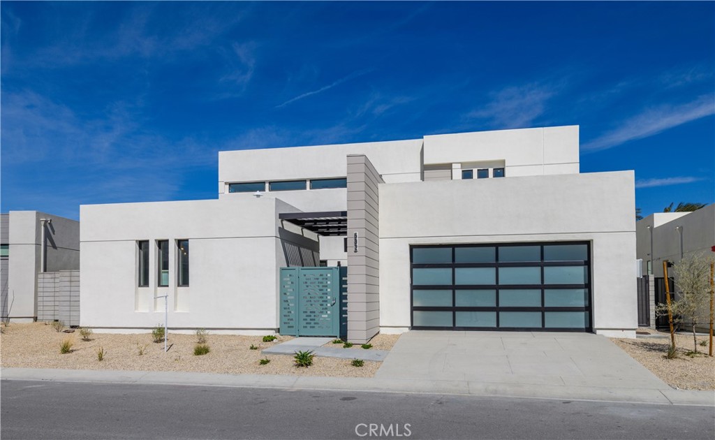 592 Palladium Boulevard, Palm Springs, CA 92262