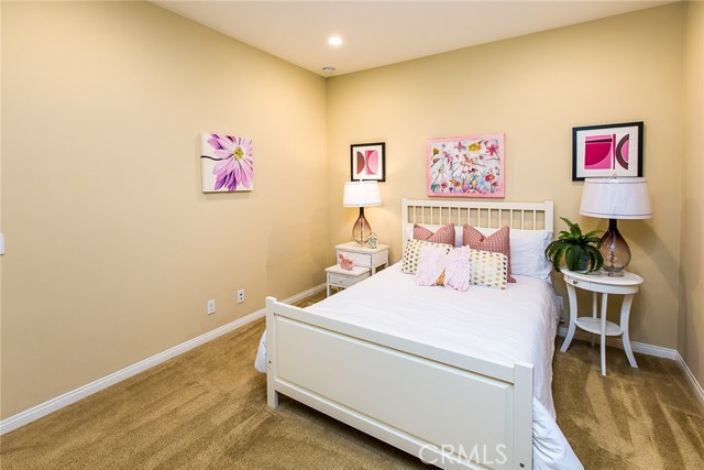 Detail Gallery Image 23 of 29 For 75 Gardenstone Pa, Irvine,  CA 92620 - 3 Beds | 2/1 Baths