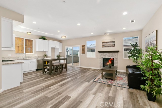 10941 Oak Street, Stanton, CA, 90680 10941 Oak Street, Stanton, CA, 90680
