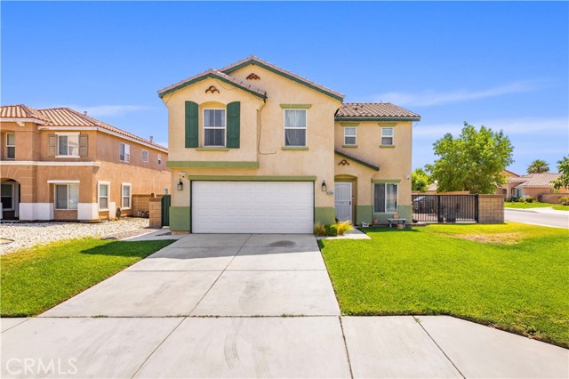 Detail Gallery Image 1 of 35 For 45064 18th St E St, Lancaster,  CA 93535 - 4 Beds | 3 Baths