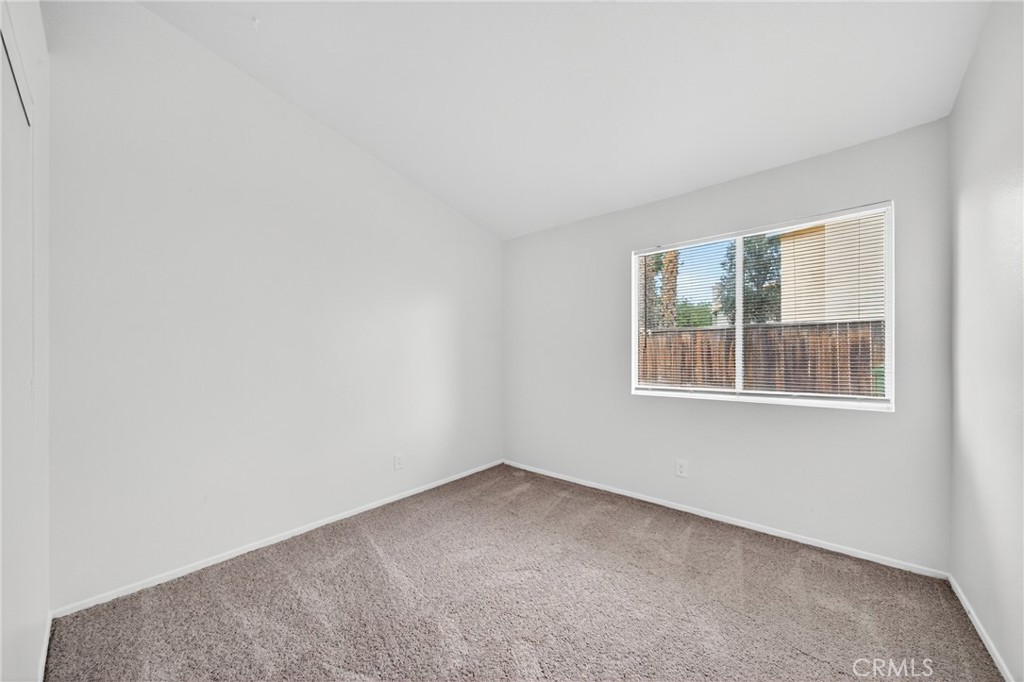 MLS #OC25249388 image #24