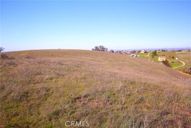 5385 Morning Star Place, Paso Robles CA: https://media.crmls.org/medias/75997ae3-a0a7-4750-9030-6be6874a2e19.jpg
