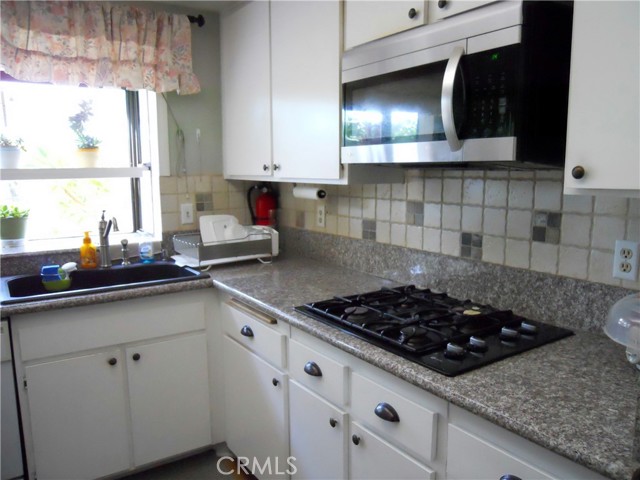 Detail Gallery Image 14 of 55 For 750 E 5th St #51,  Azusa,  CA 91702 - 3 Beds | 3 Baths