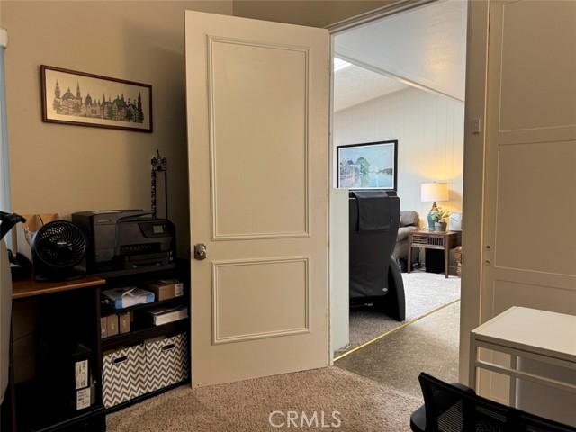 1664 Thunderbird Drive, Seal Beach CA: https://media.crmls.org/medias/759a09d1-538a-440b-babd-d620b49758e8.jpg