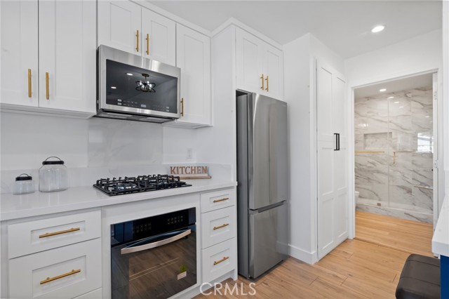 Detail Gallery Image 4 of 10 For 23802 Mobile St, West Hills,  CA 91307 - 1 Beds | 1 Baths