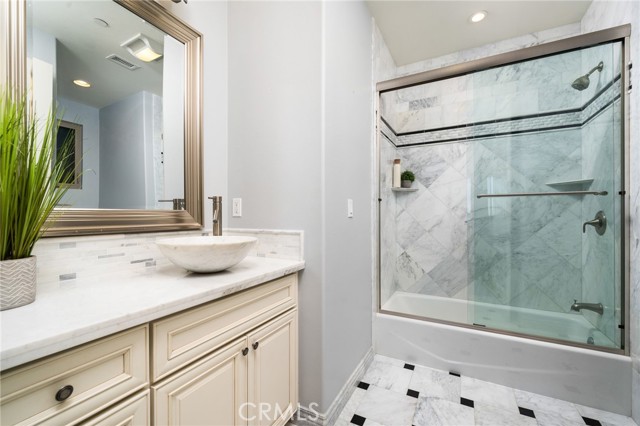 Detail Gallery Image 21 of 72 For 388 Conifer Rd, Glendora,  CA 91741 - 5 Beds | 4/1 Baths