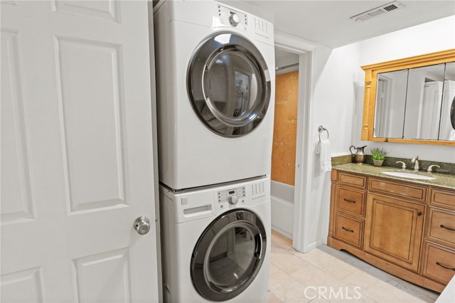 Detail Gallery Image 20 of 34 For 1111 Packers Cir Ci27,  Tustin,  CA 92780 - 1 Beds | 1 Baths
