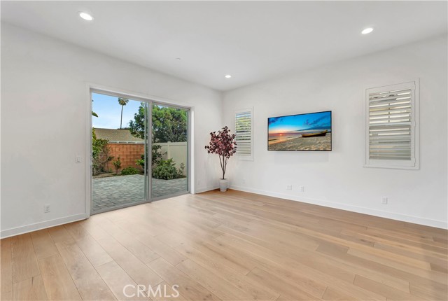 Detail Gallery Image 17 of 62 For 14432 Windfall Ln, Huntington Beach,  CA 92647 - 3 Beds | 2/1 Baths