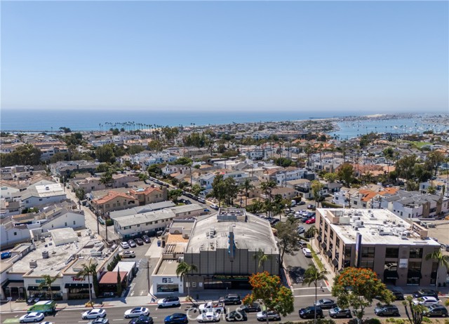 Detail Gallery Image 63 of 64 For 521 1/2 Iris Ave, Corona Del Mar,  CA 92625 - 2 Beds | 2/1 Baths