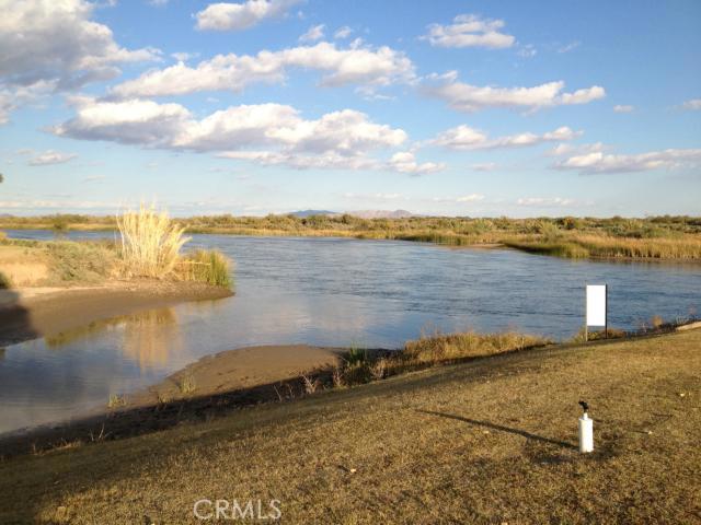 220 Colorado River Drive, Blythe CA: https://media.crmls.org/medias/759cb5b3-3f58-43fc-af97-9190e50ea28d.jpg