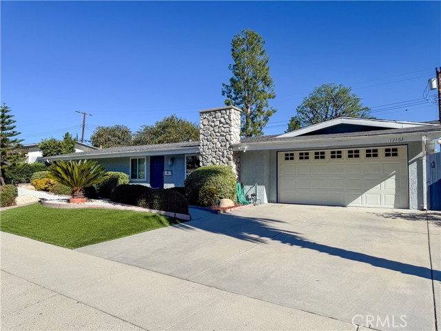 Detail Gallery Image 27 of 27 For 12162 Bradford, Granada Hills,  CA 91344 - 3 Beds | 2/1 Baths