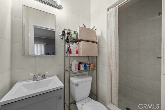 Detail Gallery Image 18 of 44 For 9625 Alexander Ave, South Gate,  CA 90280 - 3 Beds | 2 Baths
