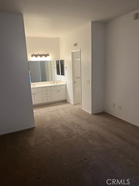 Detail Gallery Image 6 of 24 For 19431 Rue De Valore 27b,  Lake Forest,  CA 92610 - 2 Beds | 2 Baths