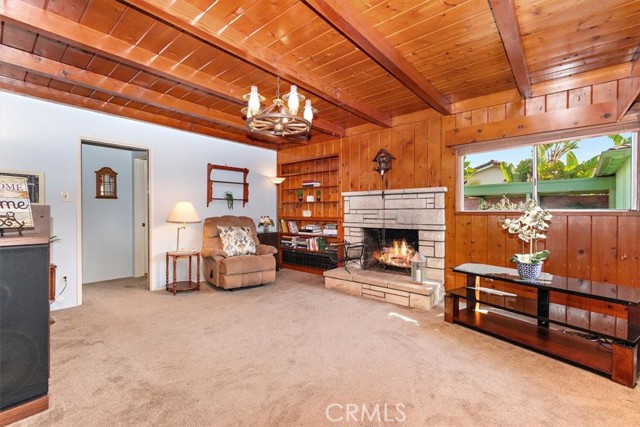 Detail Gallery Image 13 of 32 For 4708 Oliva, Lakewood,  CA 90712 - 4 Beds | 2 Baths