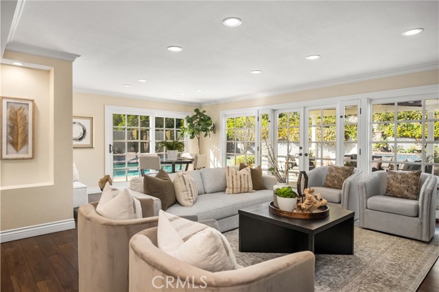 1191 La Limonar, North Tustin CA: https://media.crmls.org/medias/759f53d9-3e5a-4837-873c-db58207420d5.jpg