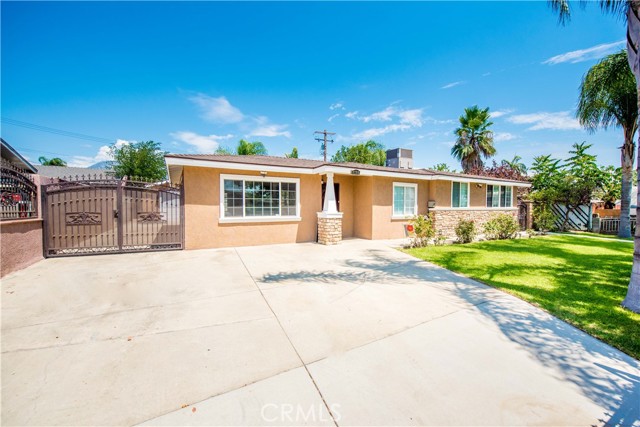 Detail Gallery Image 1 of 57 For 8198 Salina St, Rancho Cucamonga,  CA 91730 - 4 Beds | 2 Baths