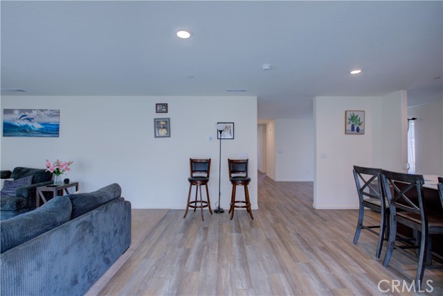 Detail Gallery Image 22 of 55 For 218 Bryce Canyon Ct, Merced,  CA 95341 - 5 Beds | 3 Baths