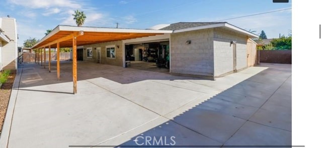https://media.crmls.org/medias/75a2d0d4-88e8-4447-9583-94646235f761.jpg?preset=X-Large