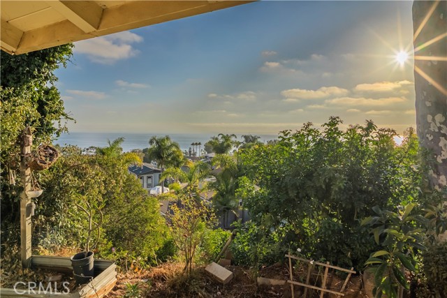 Detail Gallery Image 14 of 23 For 30671 Marilyn Dr, Laguna Beach,  CA 92651 - 3 Beds | 2 Baths