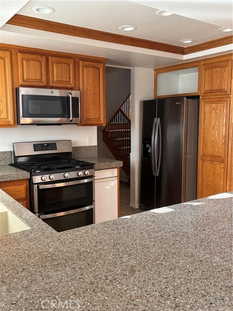 Detail Gallery Image 8 of 35 For 12997 Falcon Pl, Chino,  CA 91710 - 4 Beds | 2/1 Baths