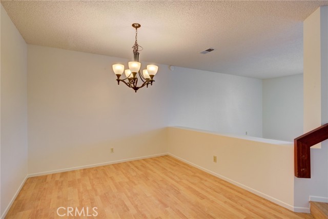 Detail Gallery Image 14 of 64 For 1220 Cobblestone Ln, Santa Maria,  CA 93454 - 3 Beds | 2/1 Baths