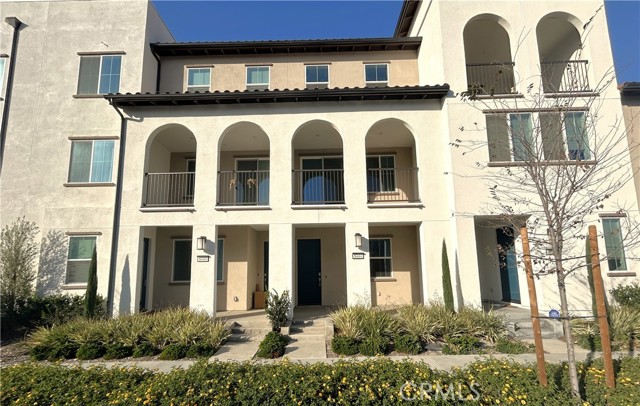 Front Image Thumbnail for CRIG26025363