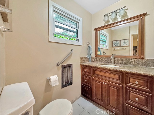 7736 Sugar Drive, Huntington Beach CA: https://media.crmls.org/medias/75a4f745-7129-405d-a448-0d72b012bf29.jpg