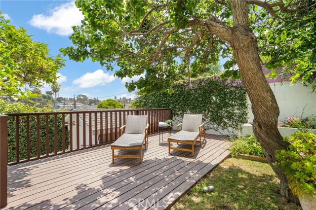 400 Campdell Street, Playa del Rey CA: https://media.crmls.org/medias/75a68326-26c2-4454-8eb5-e51144a3682c.jpg