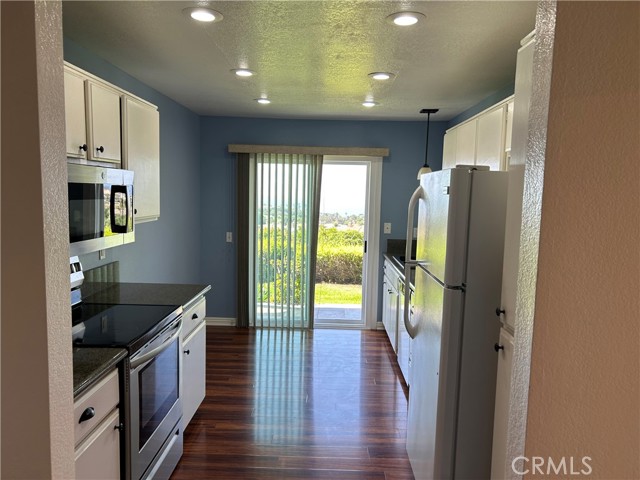 Detail Gallery Image 18 of 22 For 38 Corniche a,  Dana Point,  CA 92629 - 2 Beds | 2 Baths