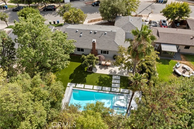 Detail Gallery Image 40 of 44 For 4410 Canoga Dr, Woodland Hills,  CA 91364 - 4 Beds | 3 Baths